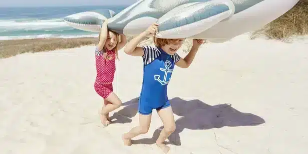 Playshoes